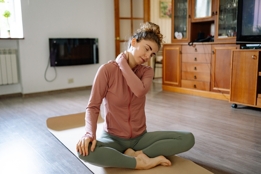 Yoga for Stiff Mornings: Gentle Wake-Up Movements